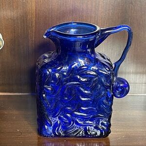 Vintage Cobalt Blue Art Glass Cream Syrup Pitcher 4.25" Textured Surface
EUC